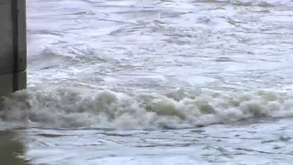 Alerta en Andoain por la crecida del río Oria