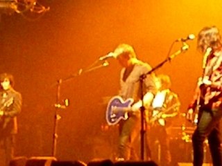 Queens of the Stone Age - Do it Again (Paris 29/2/8)