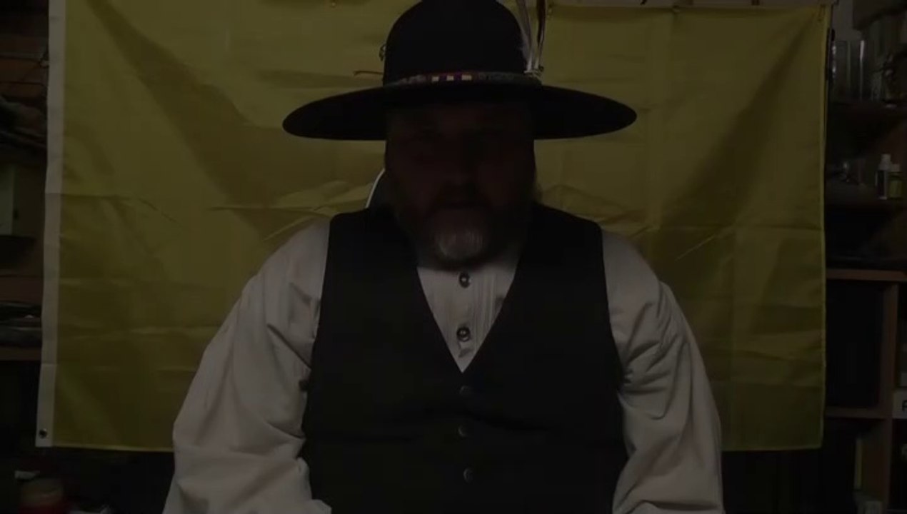 Zigarren drehen aus selbst angebauten Tabak