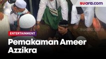 Disambut Pekik Salawat , Begini Suasana Pemakaman Ameer Azzikra