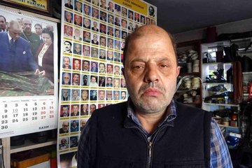 Mahallesinin vefat eden eski sakinlerini unutmadı