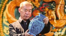 British TV presenter talks to Su-style glazed tile inheritor Su Yongjun