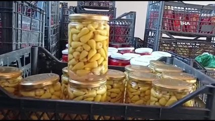 Girişimci kadınlar büyük emeklerle ürettikleri ürünleri satışa çıkarttı