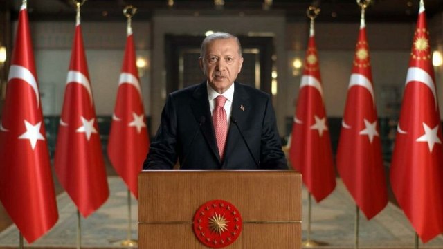 Erdoğan: Sıkıntıların üstesinden hep birlikte geleceğiz