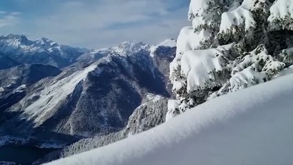 Dolomiti, la spettacolare salita con il gatto delle nevi al rifugio Belvedere