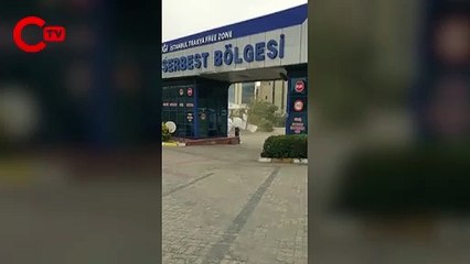 Lodos, Çatalca'da saat kulesini devirdi