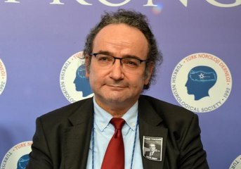 PROF. DR. TOPÇUOĞLU PANDEMİDEN ÇIKAMAMAMIZIN NEDENİ AŞI OLMAYANLAR