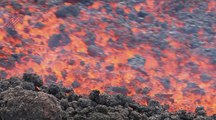 El rápido movimiento de la lava a una velocidad de 1 metro por segundo en La Palma