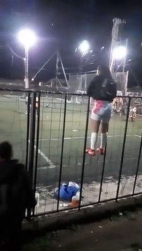 Un partido amateur de fútbol femenino terminó a las piñas en Sáenz Peña