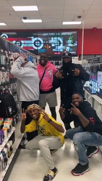 Se prendre en photo avec des inconnus