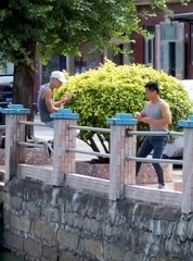 Il possède un corps très puissant et avec un soucis de l'équilibre parfait