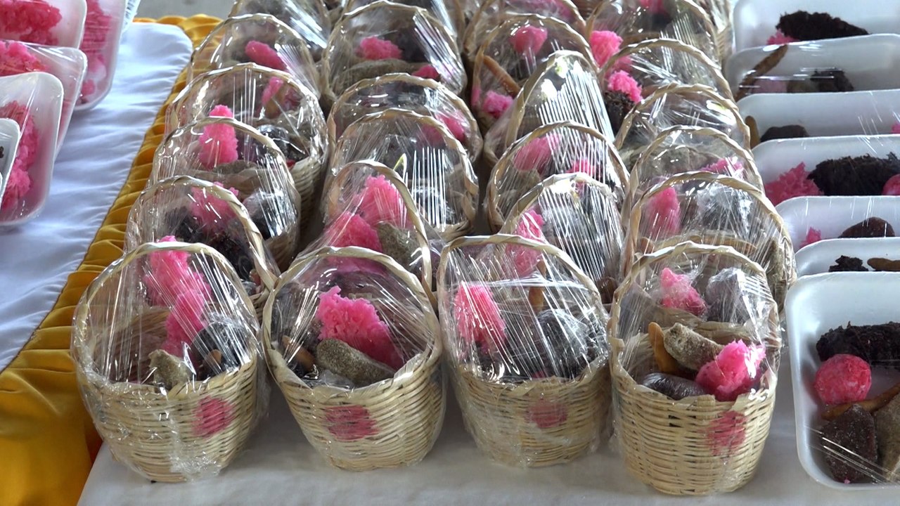 Mercado Israel Lewites con descuentos en artículos navideños