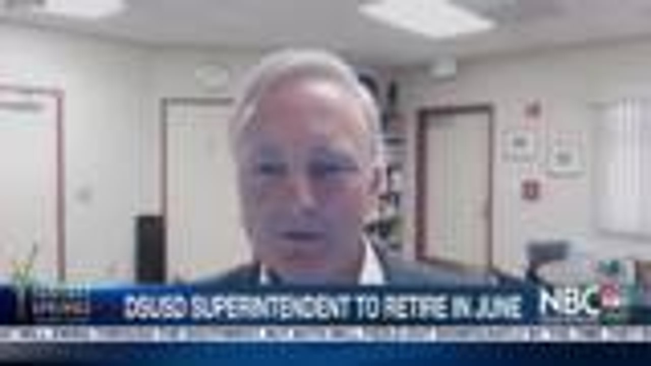 DSUSD SUPERINTENDENT RETIRING