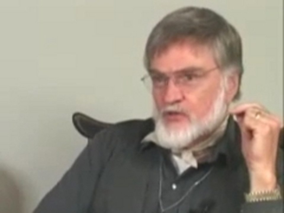 UFO Shoots Down Missile