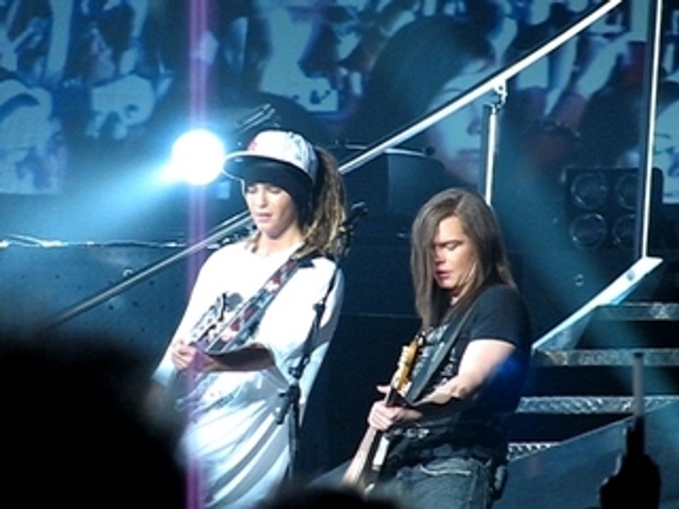 Tokio Hotel : Raise your hands together à Bruxelles