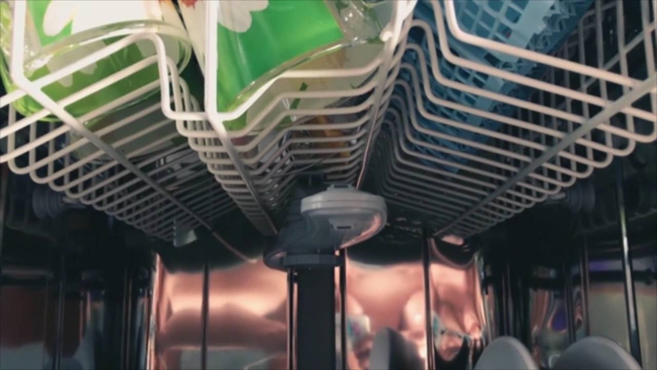 Are You Cleaning Your Dishwasher Filter? This Gunk-Collecting Spot Is Hiding