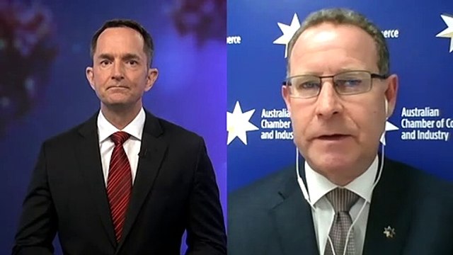 Govt delays allowing international students and migrants into country