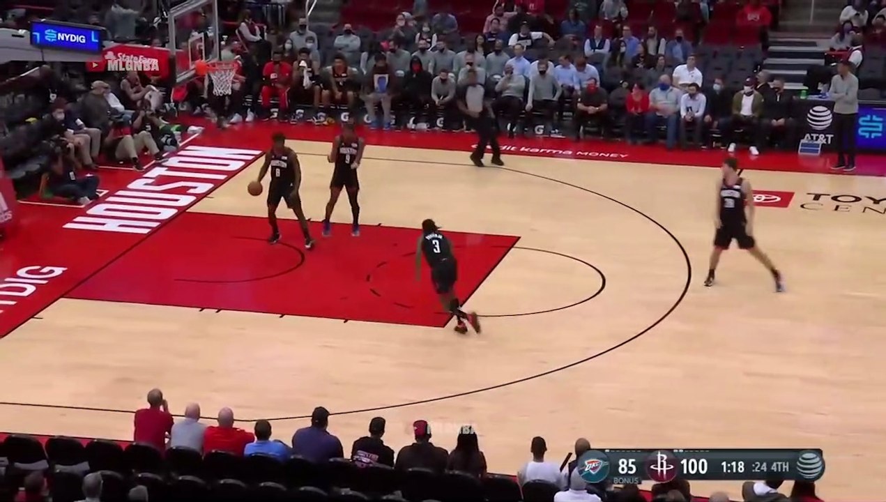 Rockets letting KPJ getting the rebound for the triple double was hilarious 