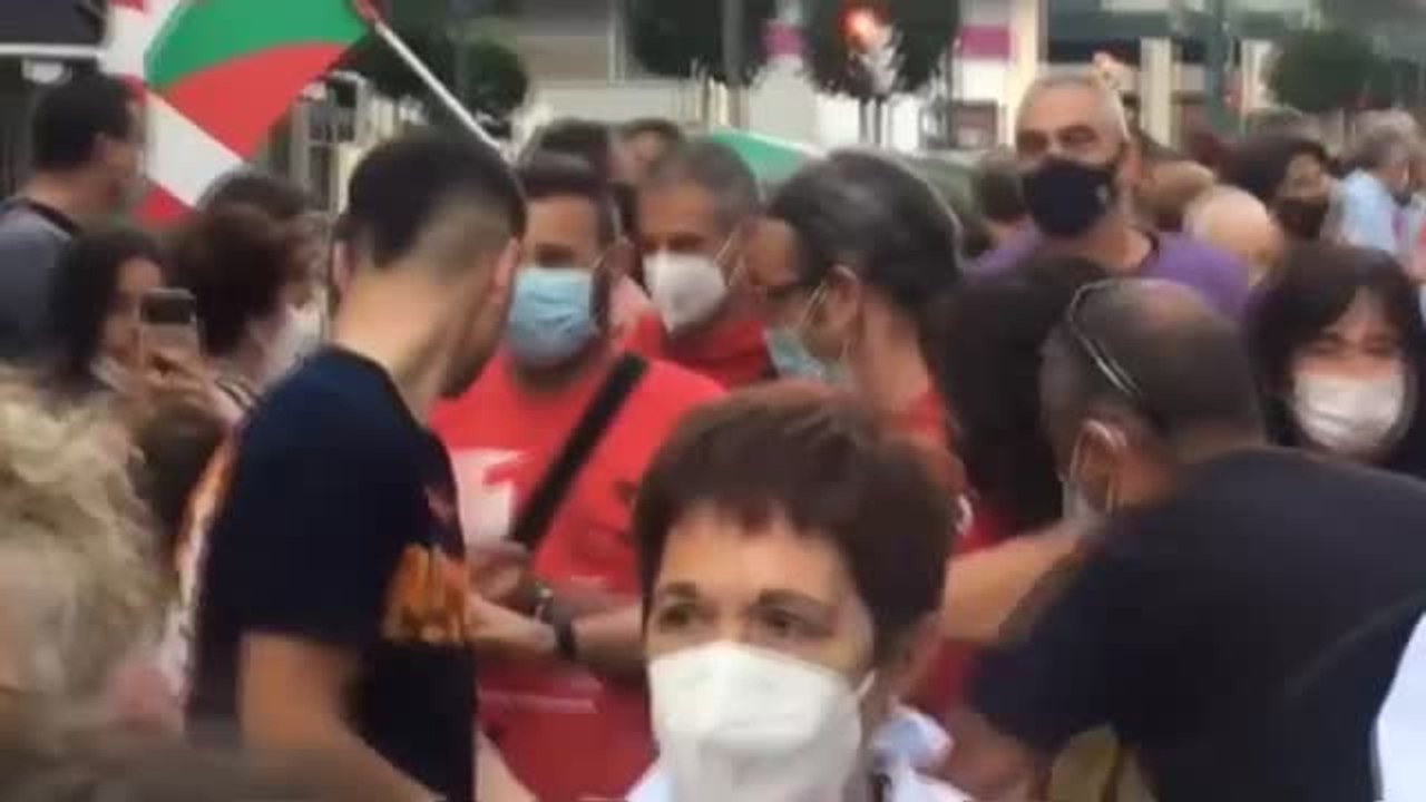 Presos de ETA piden acabar con los homenajes públicos a los excarcelados