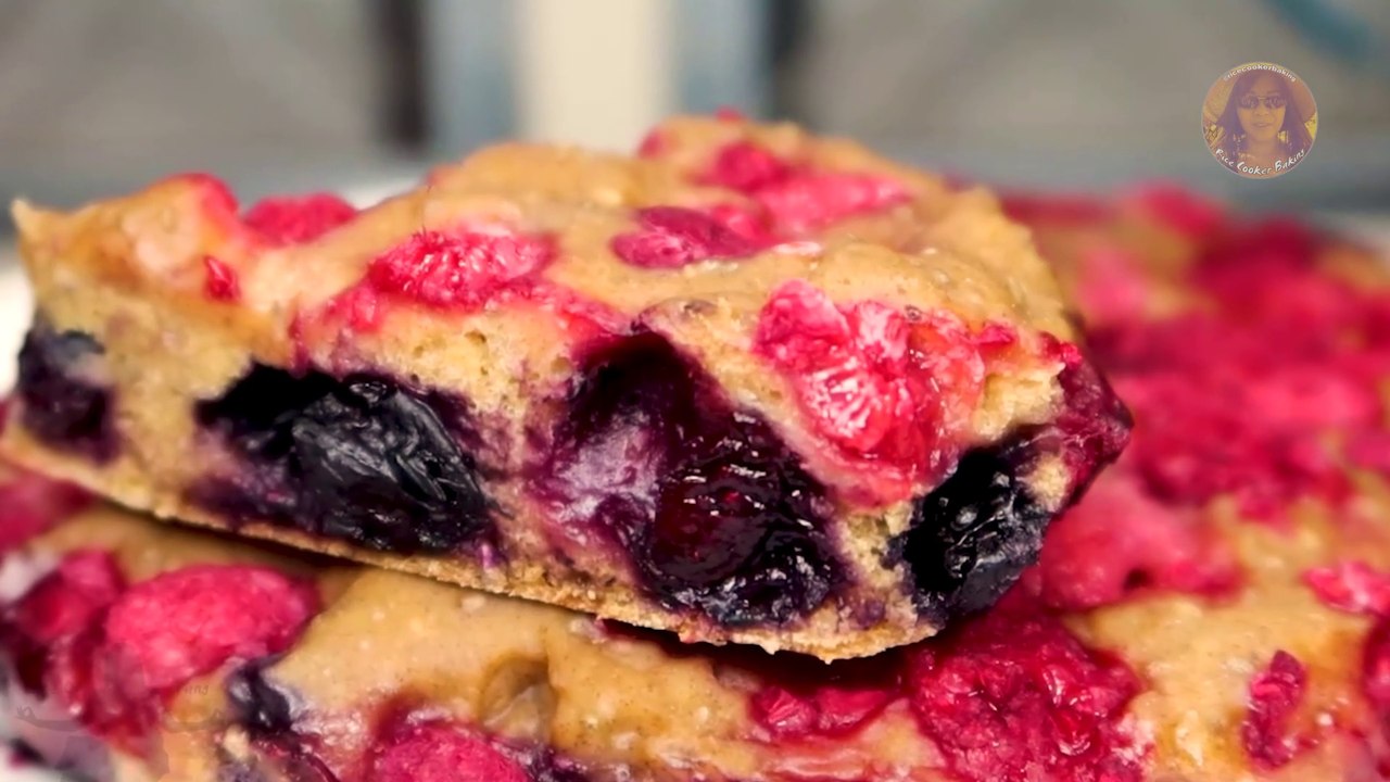 Berry Bars Healthy Recipe | Blueberry Raspberry Vegan Bars | EASY RICE COOKER RECIPES