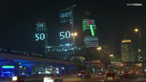 سماء دبي تضيء بمناسبة الذكرى الـ 50 لتأسيس الاتحاد الإماراتي