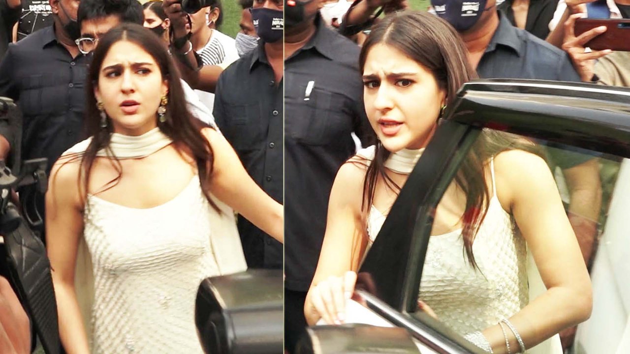 Sara Ali Khan Says Sorry After Her Bodyguard Pushes Paparazzo