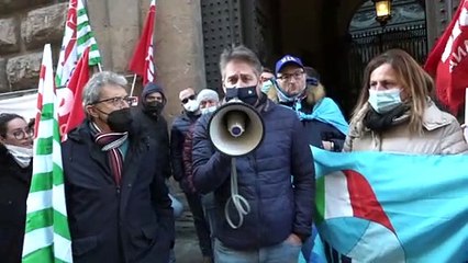 Firenze: "Le telecomunicazioni non si svendono". La protesta dei lavoratori Tim