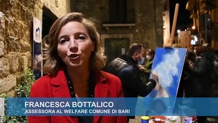 Tải video: Bari, in strada contro la violenza di genere: 