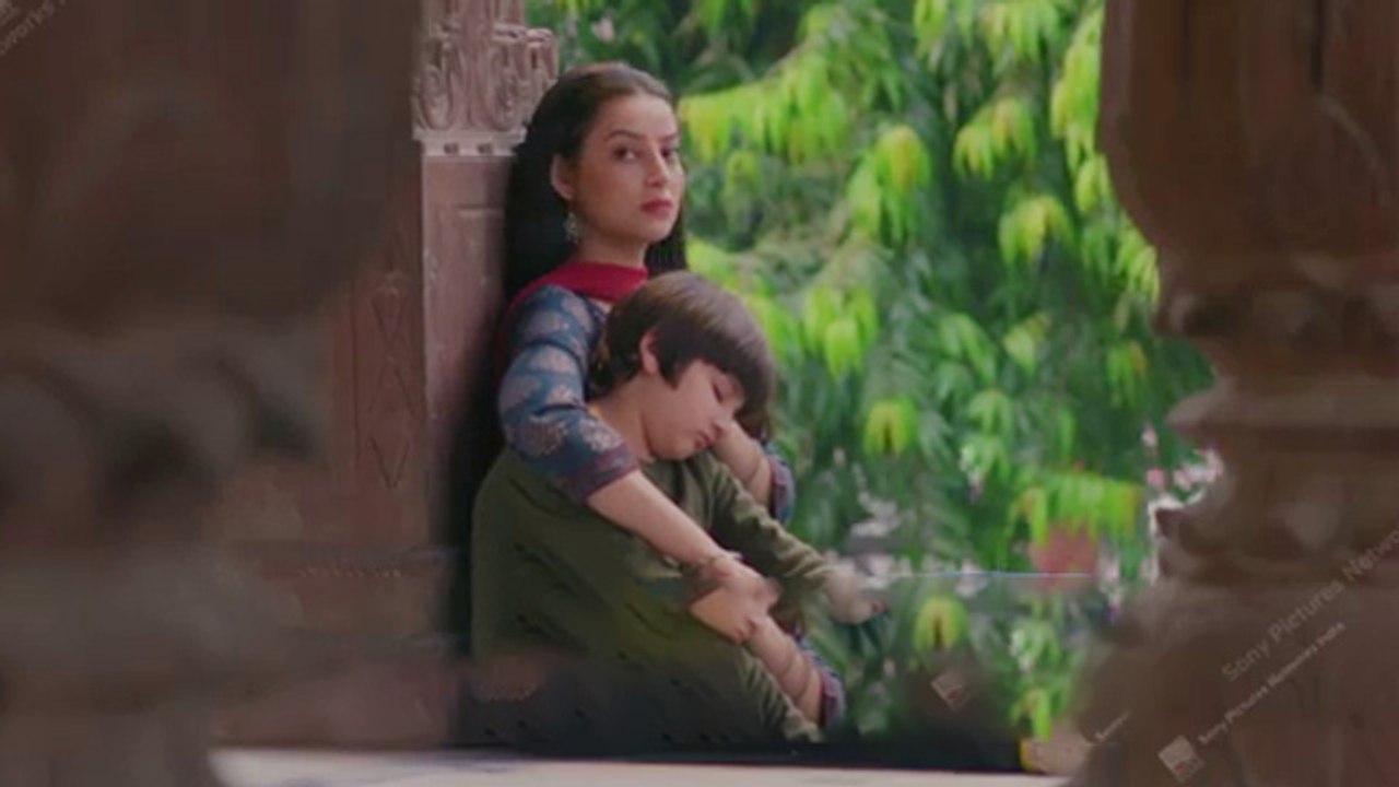 Kaamnaa Promo;  Aakansha dream will destroys her fmaily |FilmiBeat