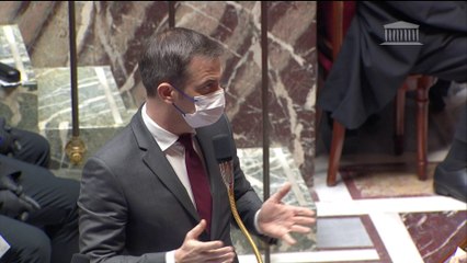 Covid-19: Olivier Véran annonce "47.000 contaminations dans les 24 dernières heures"