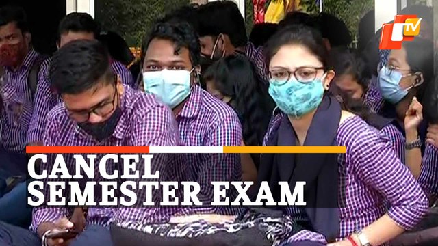 Odisha University of Agriculture & Technology Students Gherao VC Office