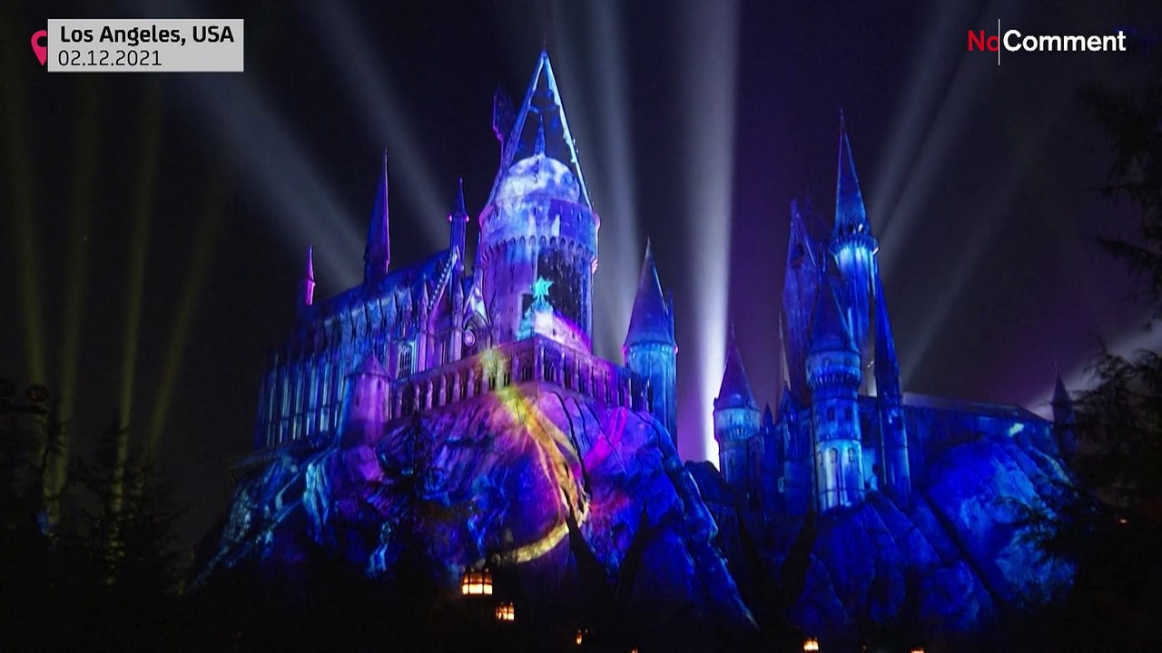 Harry Potter: Schloss Hogwarts leuchtet zum 20. Jubiläum