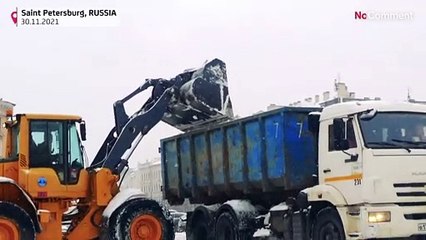 Saint Petersburg turns white after a night of heavy snowfall