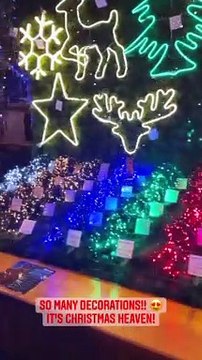 Christina Milian enchantée par la magie de Noël à Strasbourg.