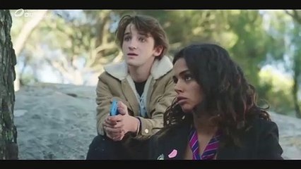 Plus belle la vie : [Extrait Prime "Black out"] - Léa gifle Betty