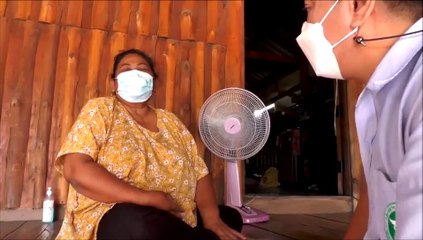 "ป่วยติดเตียง" 3 ปี วันนี้ดีใจ หลัง "ฉีดวัคซีน" เข็ม 2 กลับมาเดินได้ (คลิป)