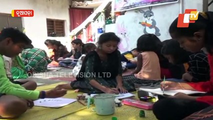 Special Story | 4 Girls Join Hands To Train Minors To Create Visually Appealing Art & Crafts Nuapada