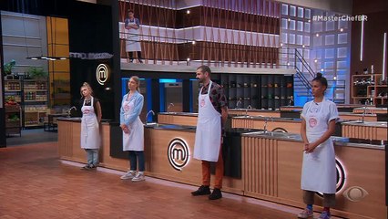 A participante faz o melhor prato da Prova de Eliminação e sobe para o mezanino após desastre coletivo na cozinha