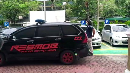 Download Video: Jerinx SID Sambangi Polda Metro Jaya