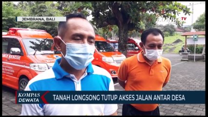 Tanah Longsor Tutup Akses Jalan Antar Desa