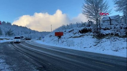 DOMANİÇ'E MEVSİMİN İLK KARI YAĞDI