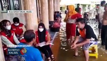 Banjir HST, Petugas Jemput Bola Lakukan Pemeriksaan Kesehatan Warga Terdampak