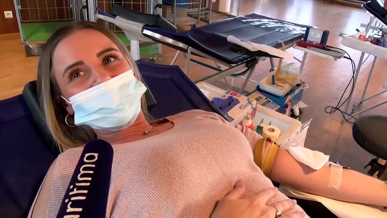 Donneurs de sang à Martigues au micro de Davy Moisson