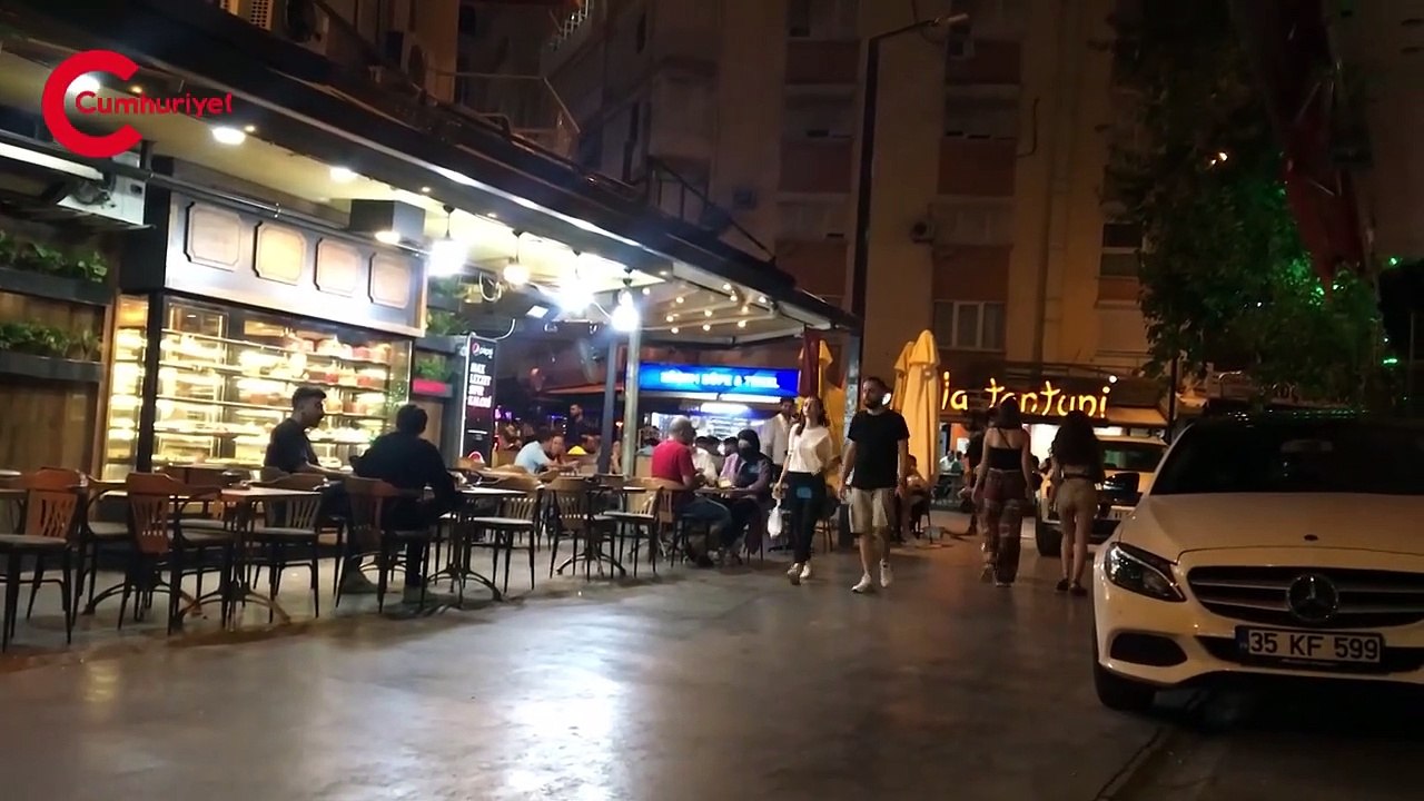 Arkamda kim var? | BELGESEL