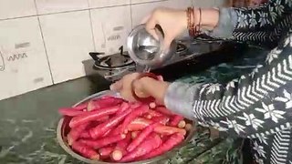 How to make carrots puding,Bina ghise,bina mava, kukar me jhatapat bnaye gajar ka halwa.