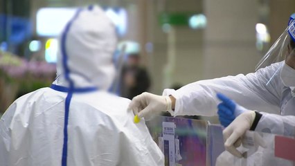 "오미크론 지역사회 전파 우려"...입국 확진자 전체 변이 검사 / YTN