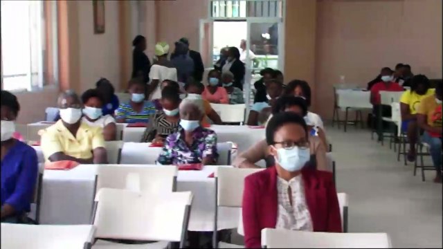 Lansman pwogram apwi ak ranfòsman kapasite ti machann yo ki vize sipòte 300 ti machann.