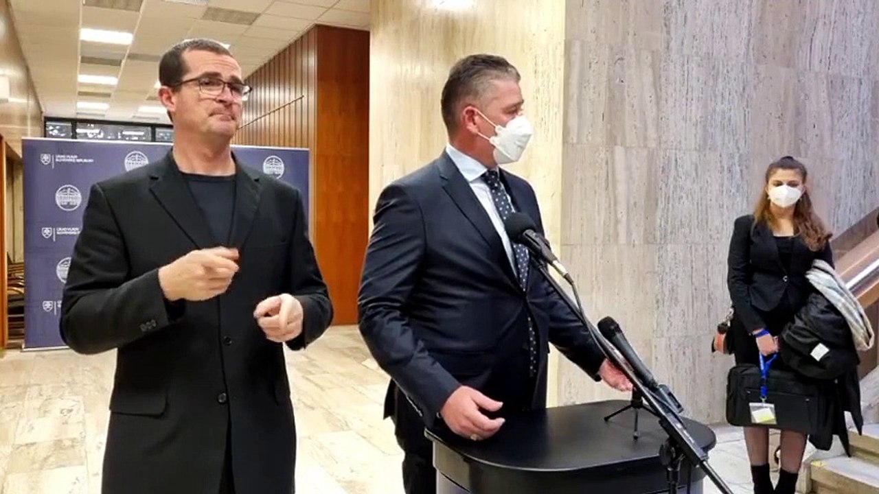 ZÁZNAM: R. Mikulec: Požiadavkou konzília je, aby sa kontroly sústredili na územie SR