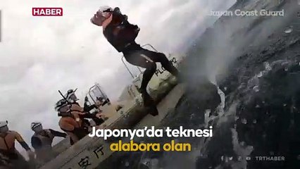 Japonya’da teknesi alabora olan yaşlı adam 22 saat sonra kurtarıldı