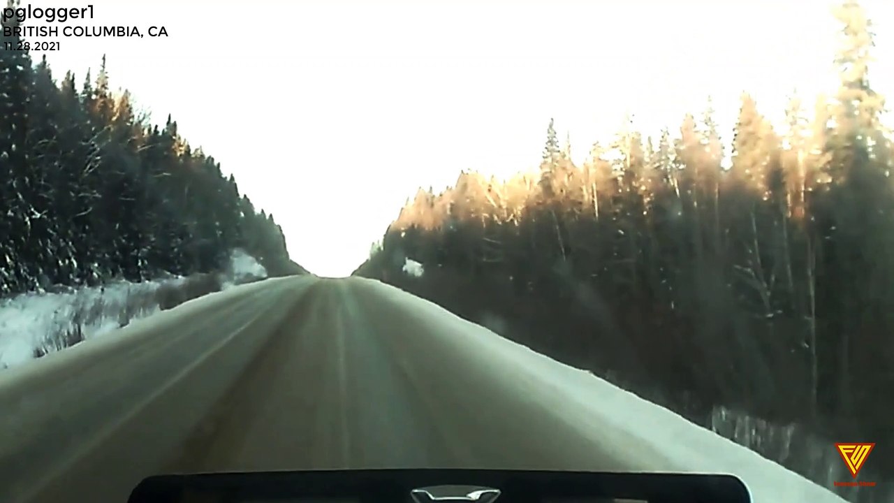 Dash Cam, Close Call, Near Miss 11.28.2021 — BRITISH COLUMBIA, CA